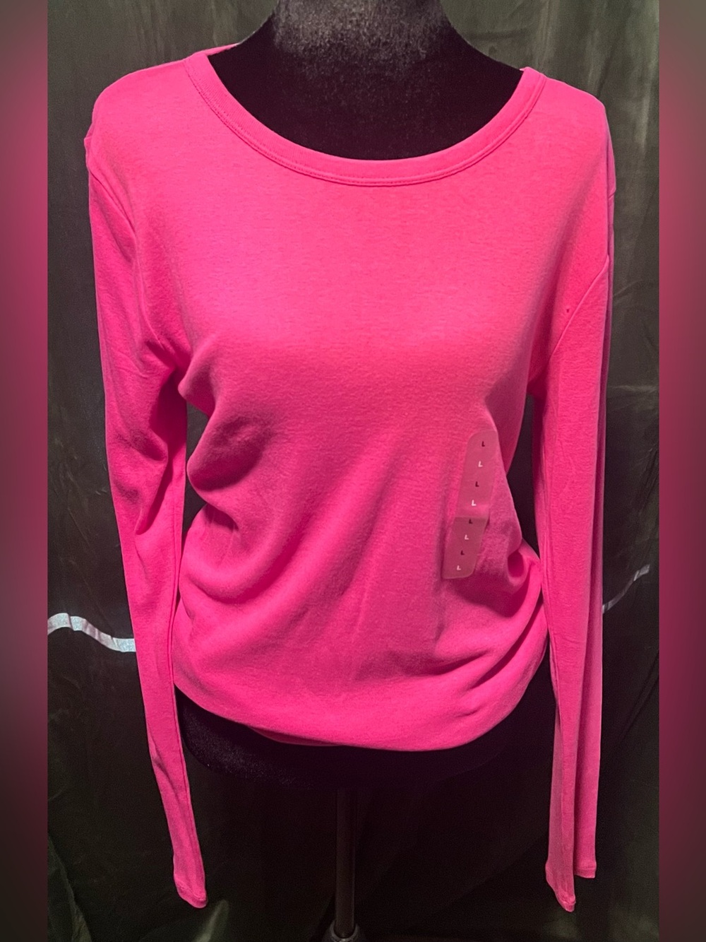 GAP Women’s Long Sleeve Crewneck Top - Pink